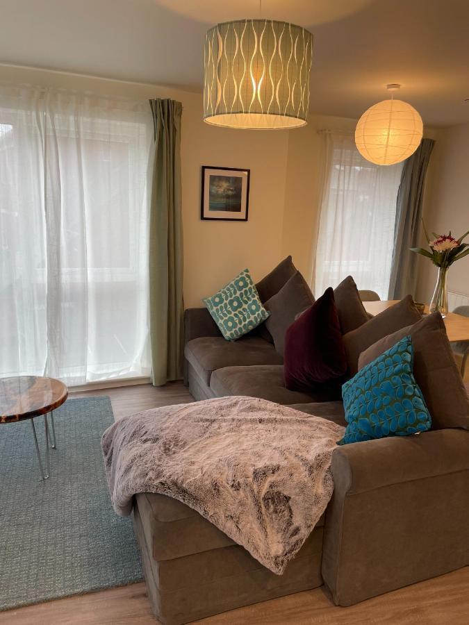 אקסמות' Number 15 Luxurious Two Bedroom Apartment מראה חיצוני תמונה